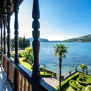  Villa Italy Homes - Edith Italien